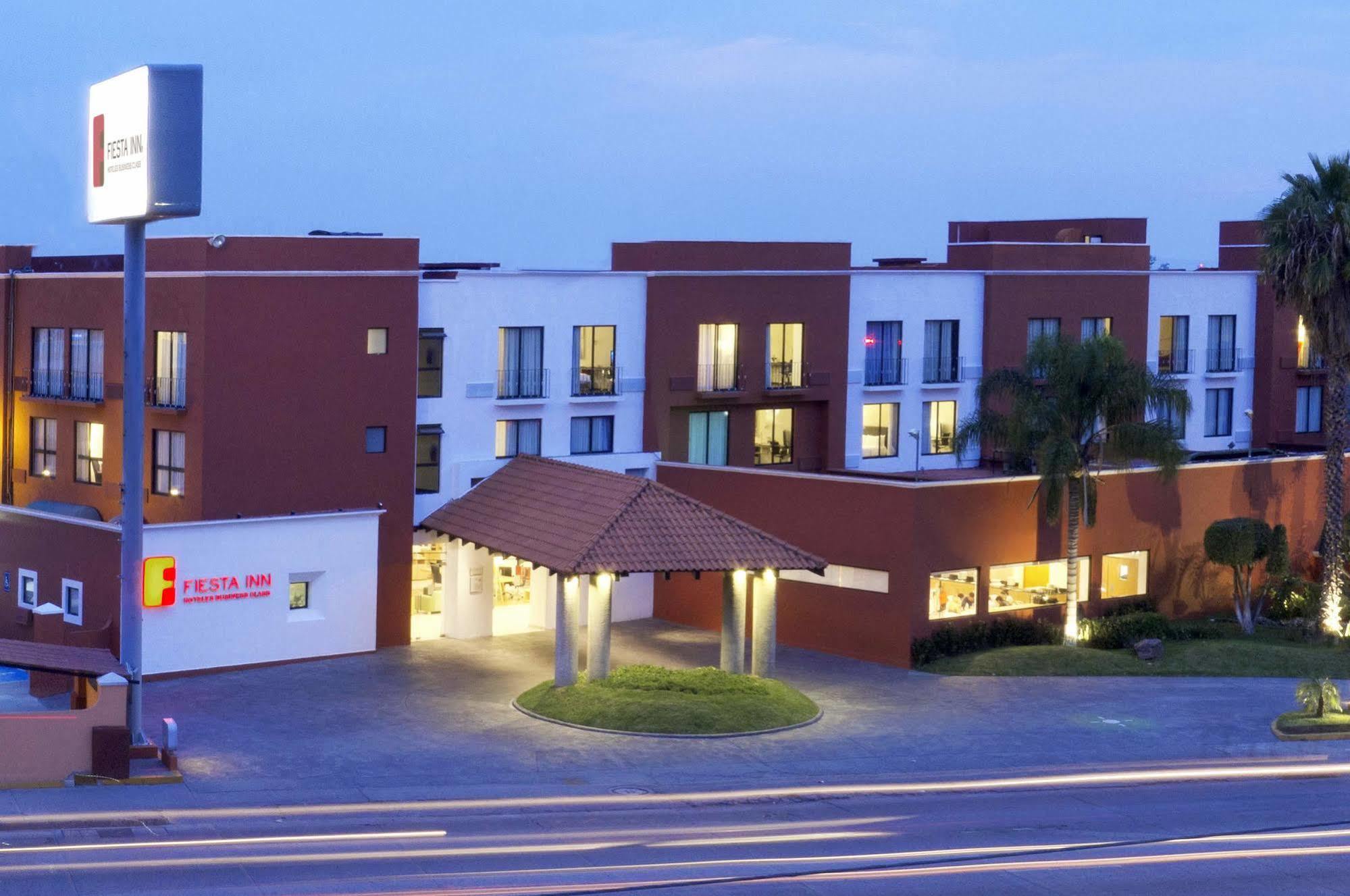 Fiesta Inn Λεόν Εξωτερικό φωτογραφία