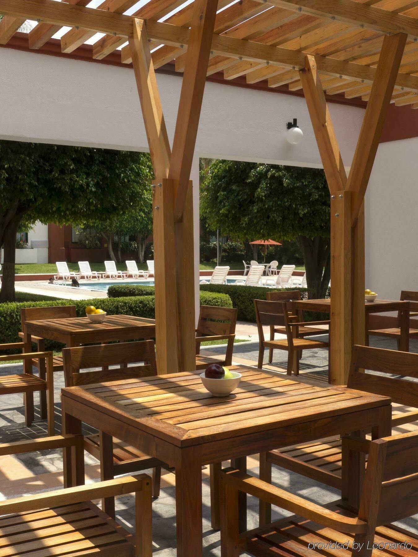 Fiesta Inn Λεόν Εστιατόριο φωτογραφία